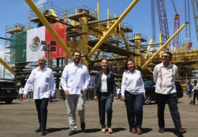 Acompaña Américo Villarreal a Claudia Sheinbaum en conmemoración de la Expropiación Petrolera