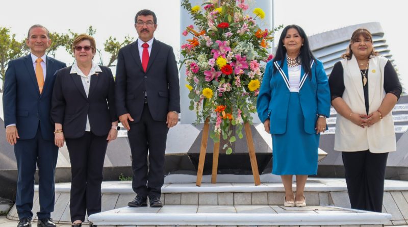 “La UAT es una universidad moderna, dinámica, con rostro humano y corazón social»: rector Dámaso Anaya