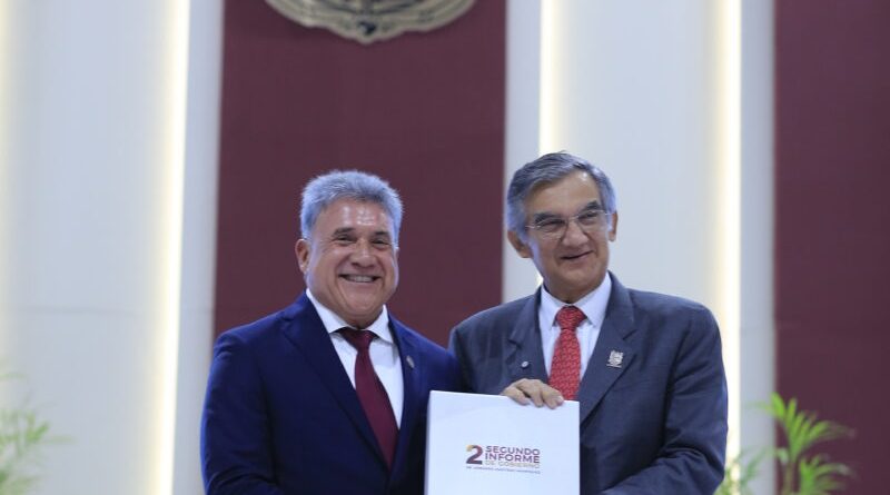 Con Altamira trabajamos del lado correcto de la historia: Américo