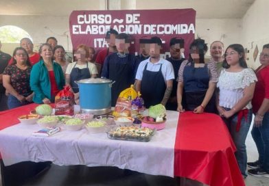 Participan adolescentes en proceso de reinserción en taller de gastronomía mexicana