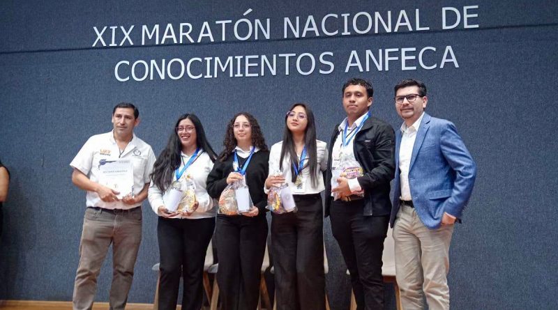 Estudiantes de la UAT ganan el primer lugar en el Maratón Nacional de Conocimientos ANFECA